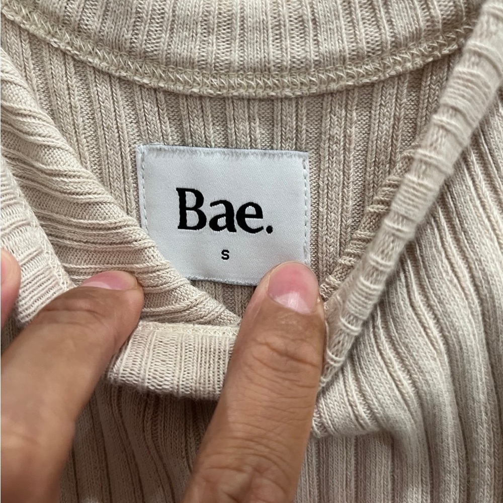 Bae. Maternity ribbed sweater dress S